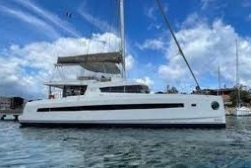 sailing-catamaran-bali-52-skippered-crewed-charter-Greece-6-cabins-layout-plus-crew